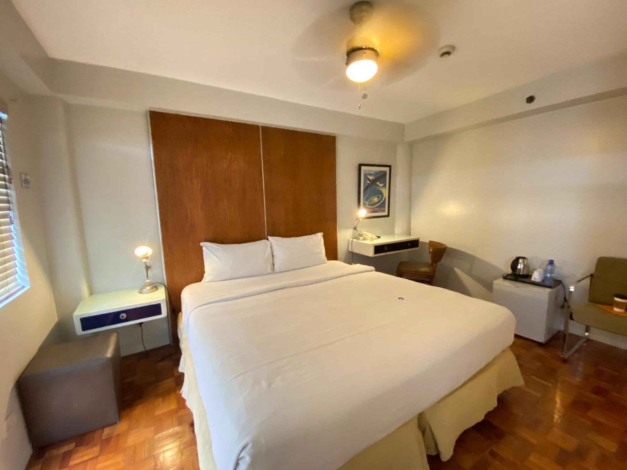 The Clipper House, Poblacion Makati Manila Eksteriør billede