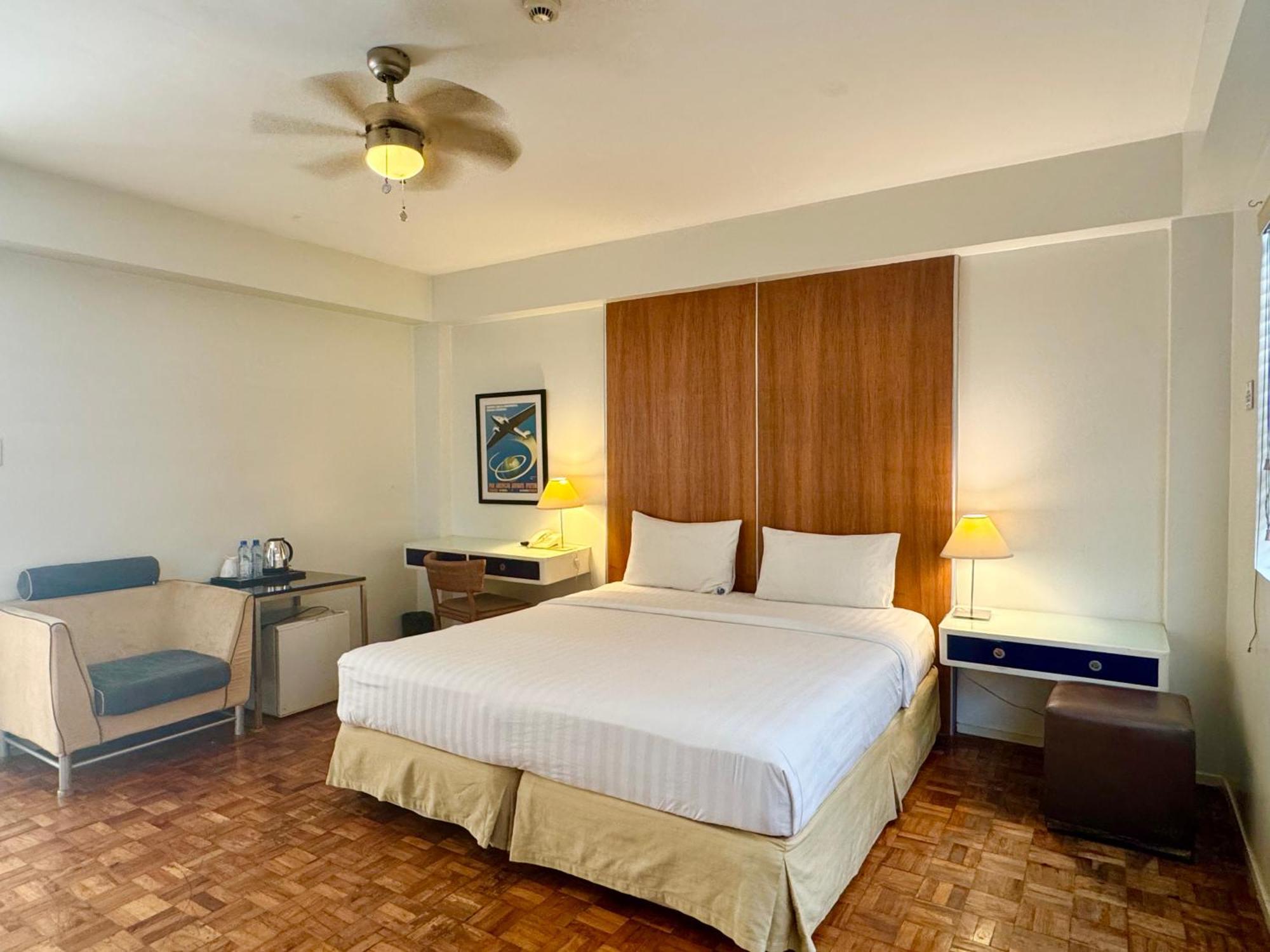 The Clipper House, Poblacion Makati Manila Eksteriør billede