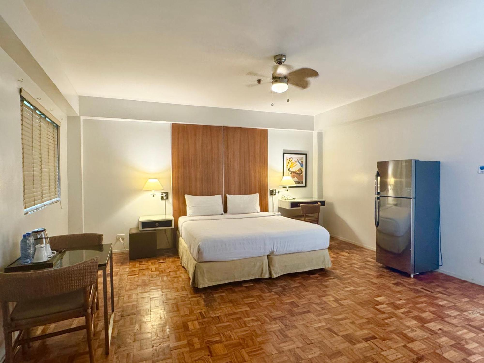 The Clipper House, Poblacion Makati Manila Eksteriør billede